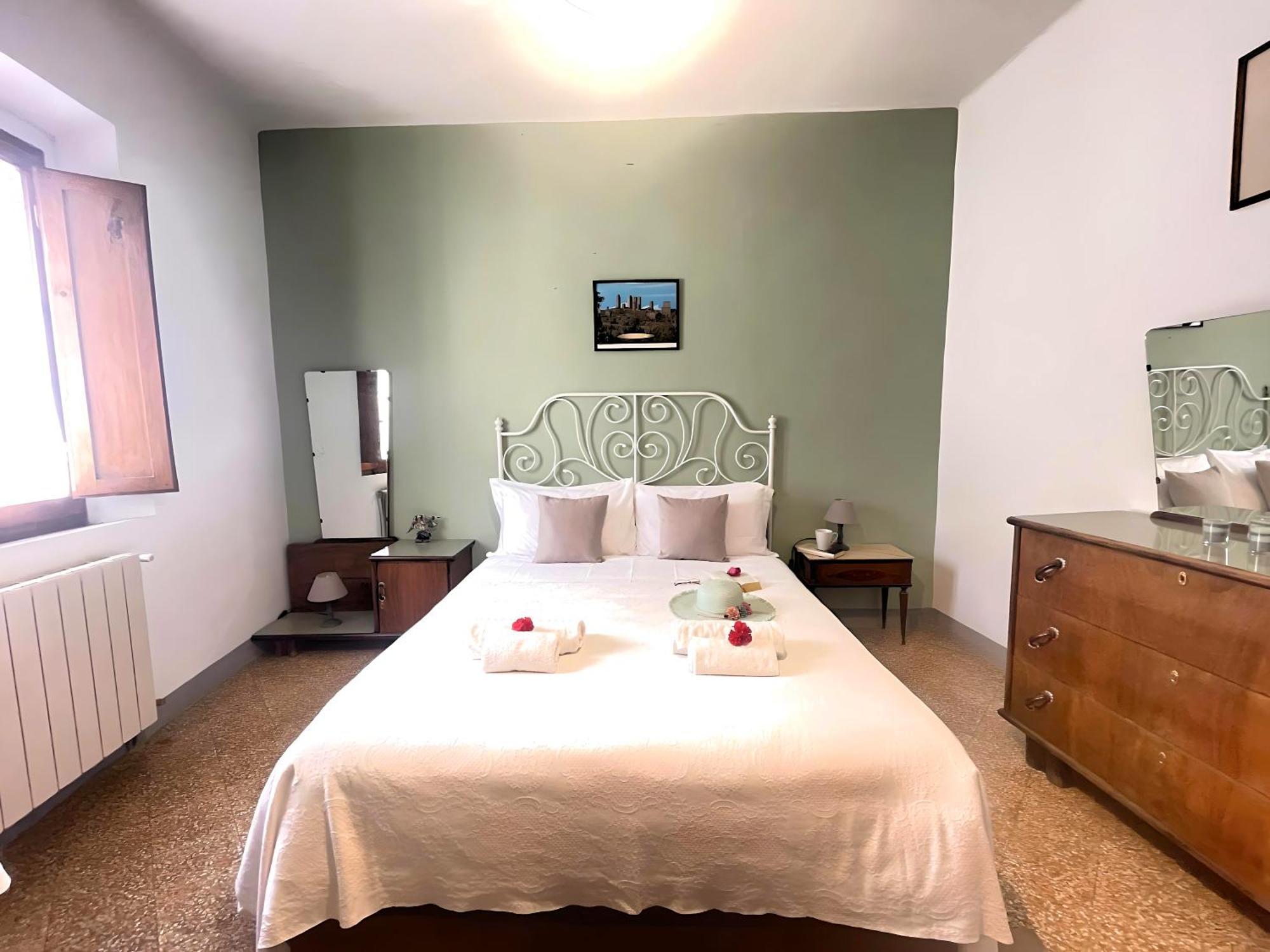 La Casa Di Ines Otel San Gimignano Dış mekan fotoğraf